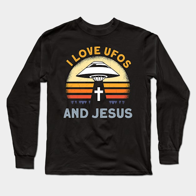 I Love UFOs And Jesus - Ufo Jesus Conspiracy Long Sleeve T-Shirt by Anassein.os